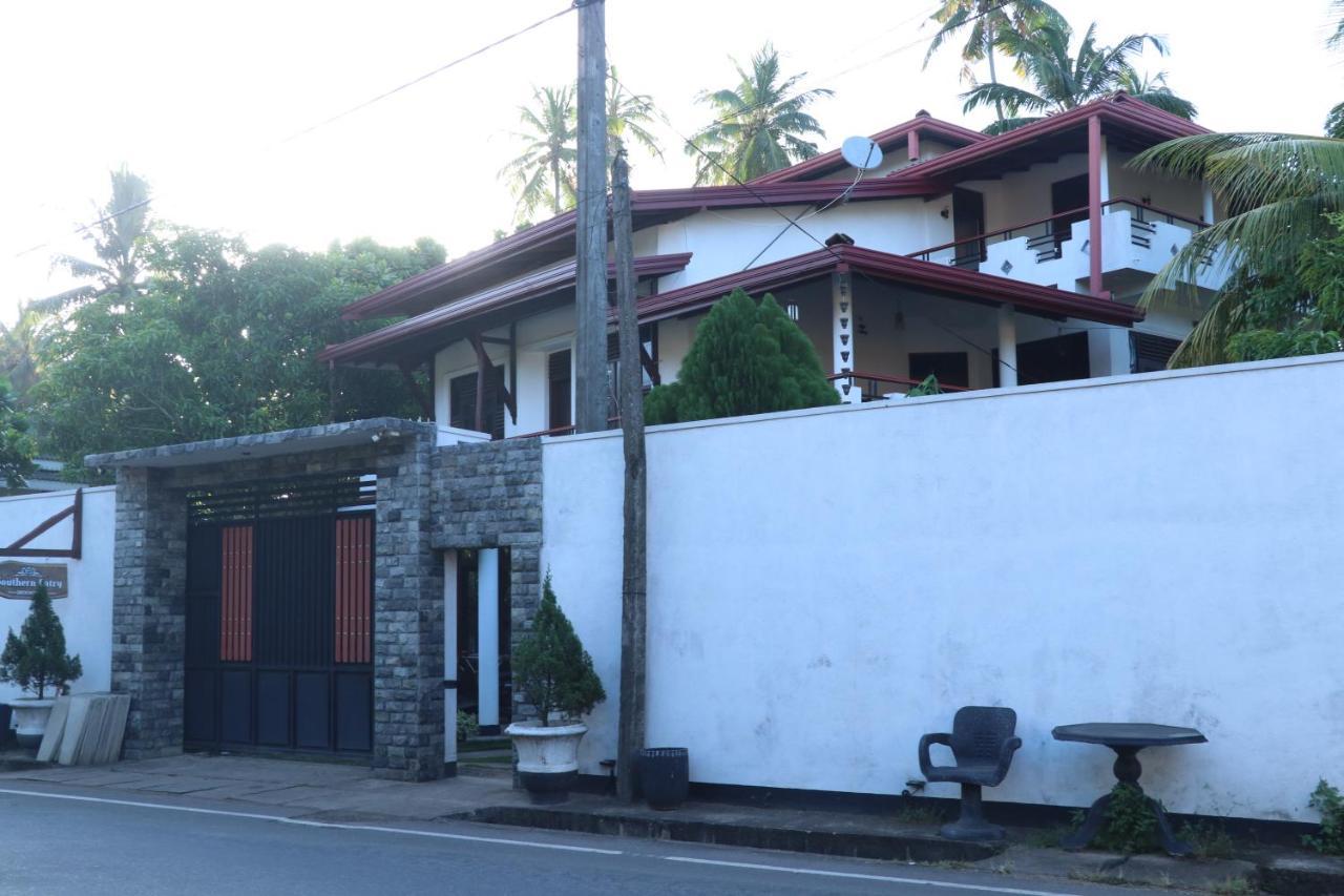 Southern Entry Dikwella Ngoại thất bức ảnh