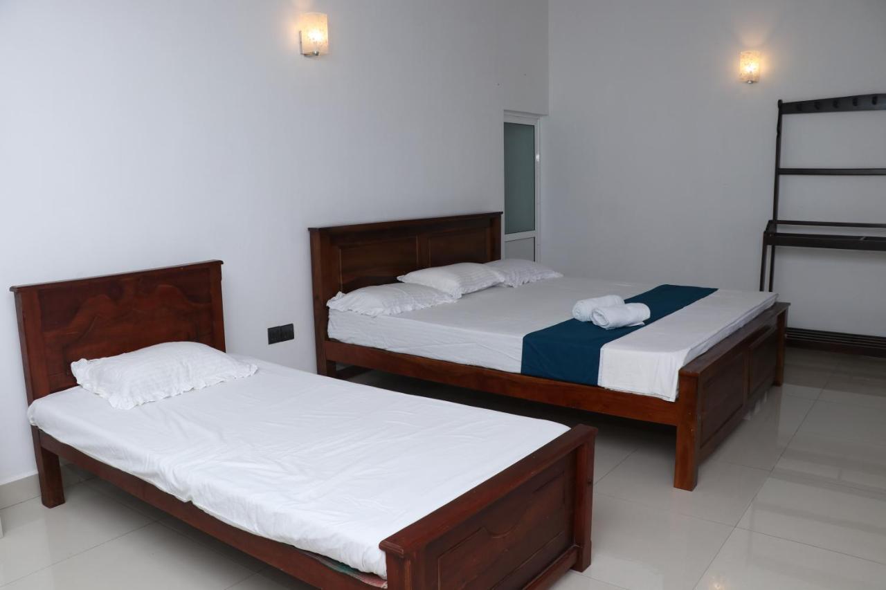 Southern Entry Dikwella Ngoại thất bức ảnh